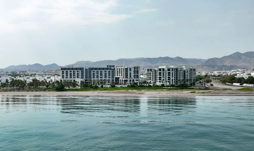 The residences on the Shatti Al Qurum shoreline